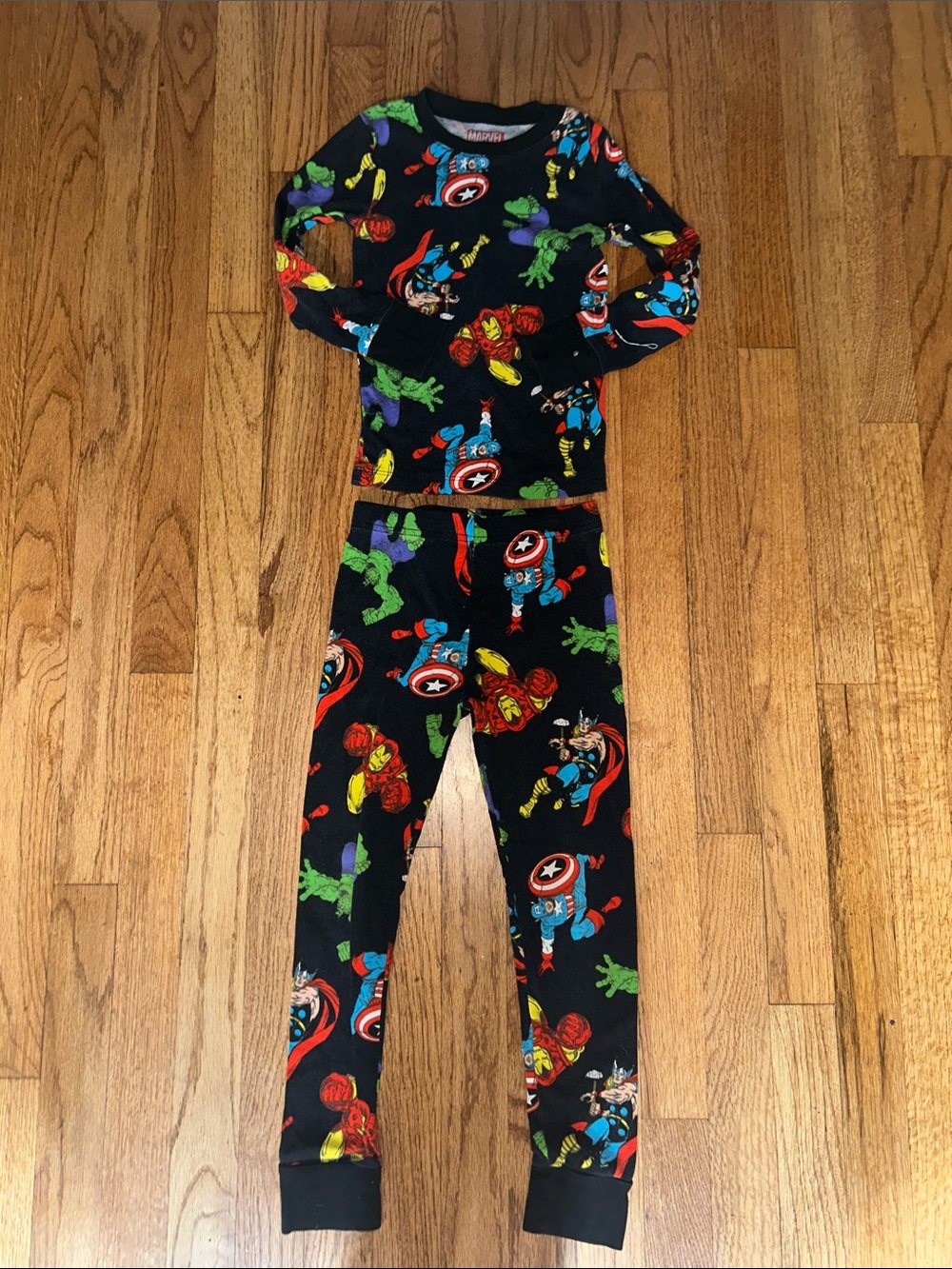 Marvel Black Kids Pajama Set with Red, Blue, Green & Yellow Superhero Print
